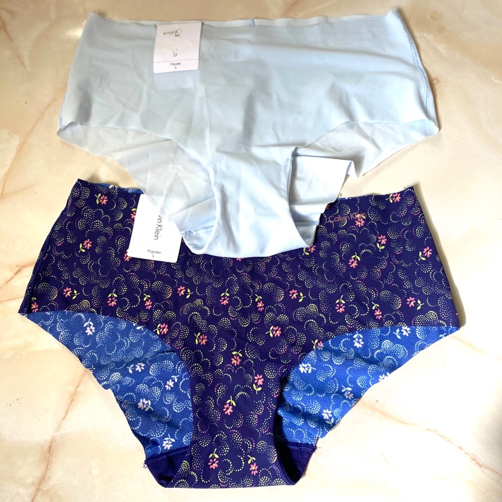calvin klein invisible hipster size small
